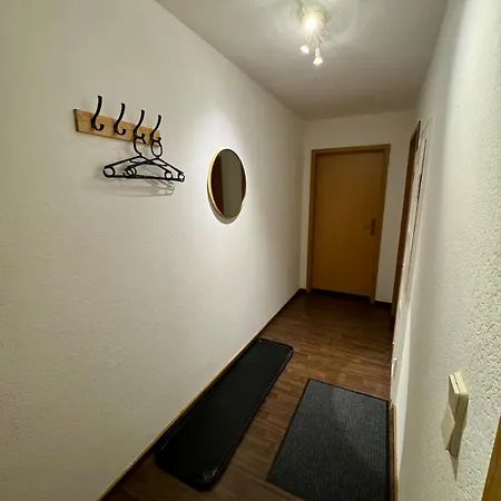 Ferien- Und Monteurwohnung In Nr 3 Lägenhet Borna